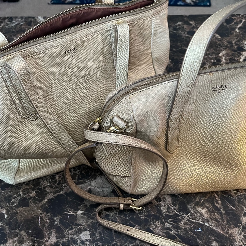 Fossil Gold Handbag Set/ larger shoulder tote and additional crossbody euc
